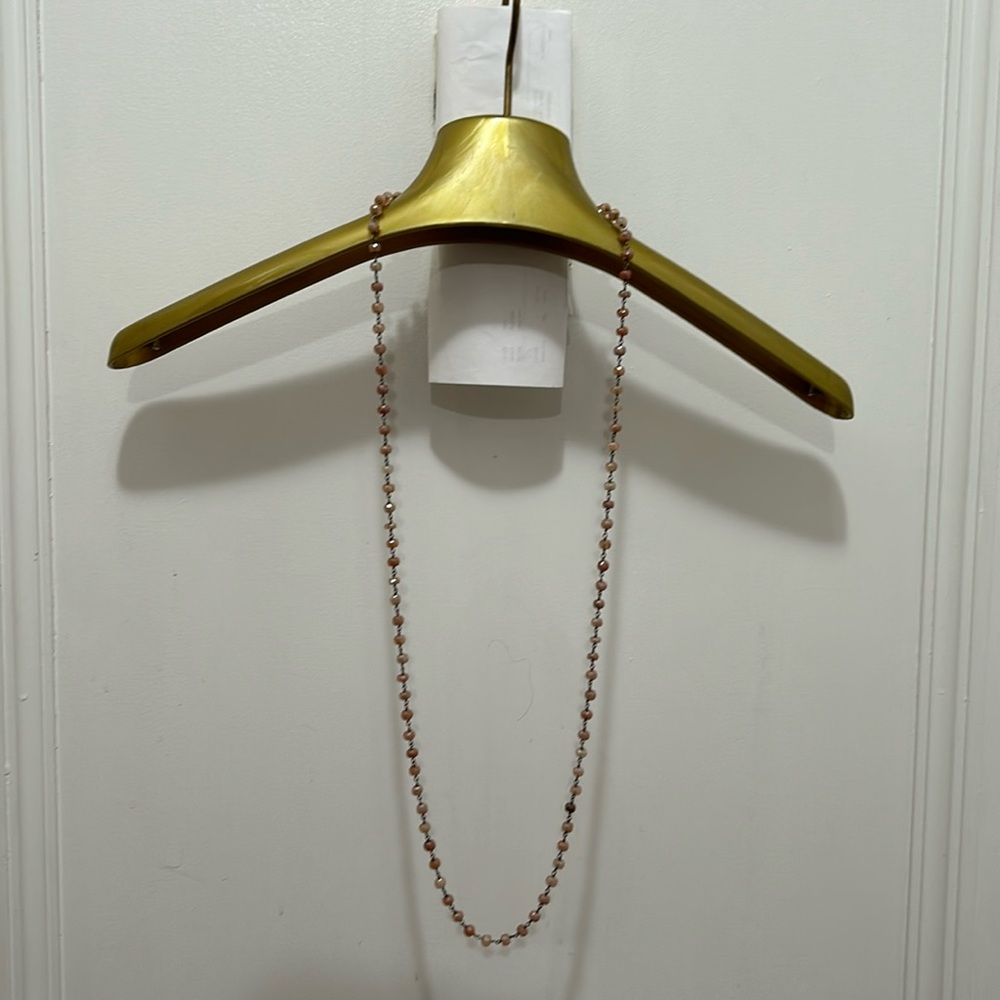 Ela Rae 40” pink and beige necklace